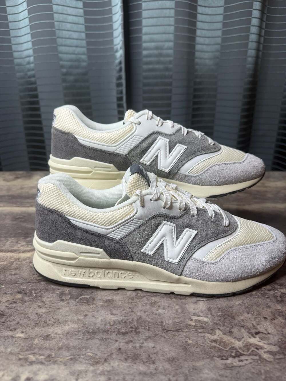 NWOT Men’s New Balance